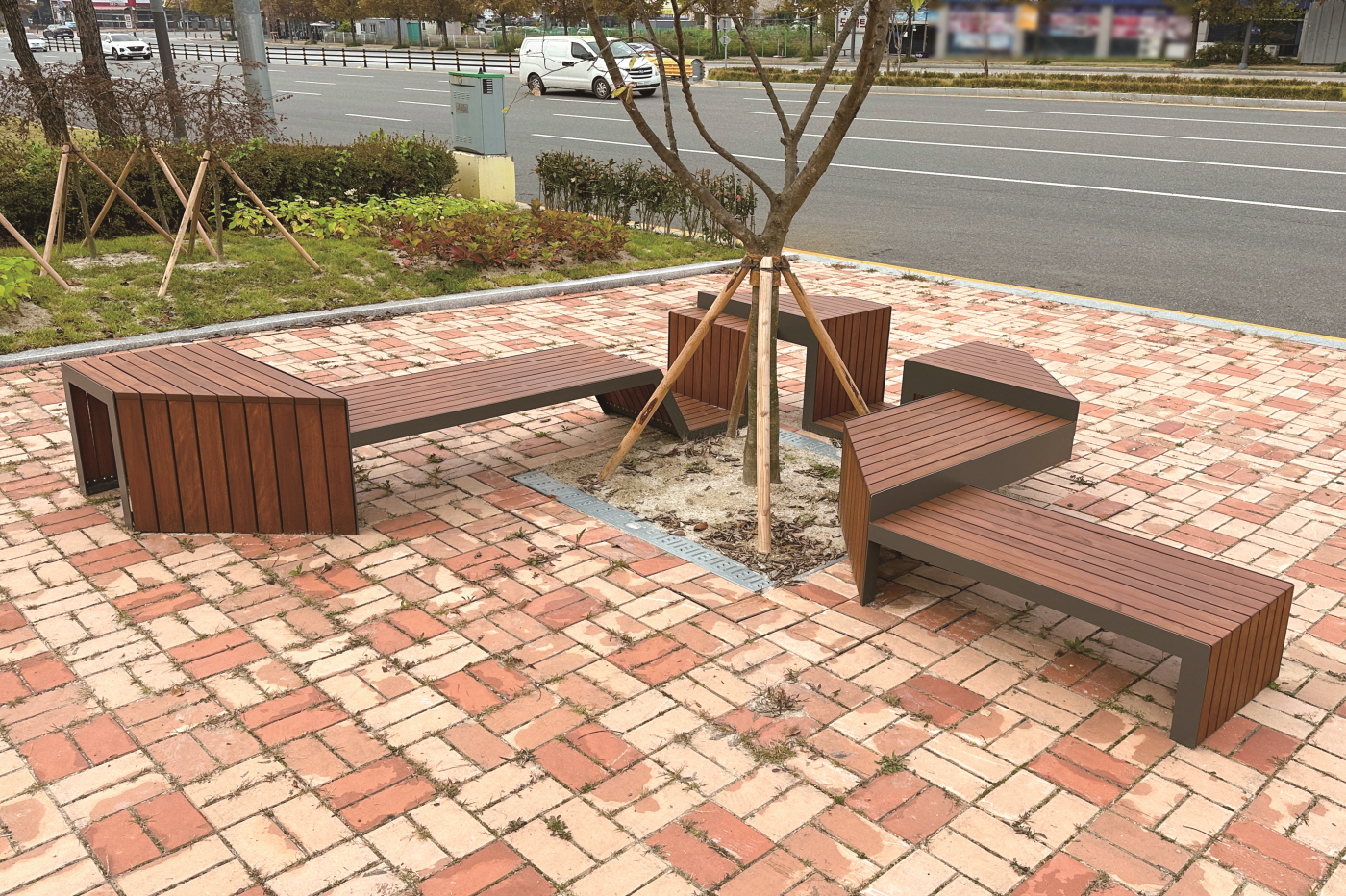 서울 대로변 쉼터